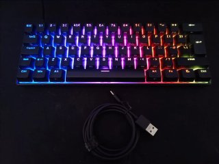 Tastiere da gioco RGB in perfette condizioni