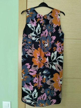 Vestido estampado floral talla L
