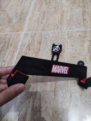 SOPORTE DE PARED CAPITAN AMÉRICA
