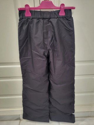 Chaqueta , pantalon y guantes de nieve para niño