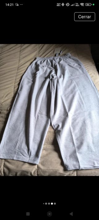 Pantalón deportivo gris talla M