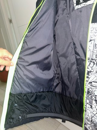 Chaqueta O'Neill Snow Negra y Blanca con dibujos