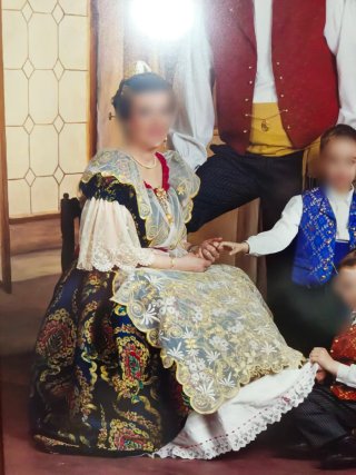 Traje de Fallera