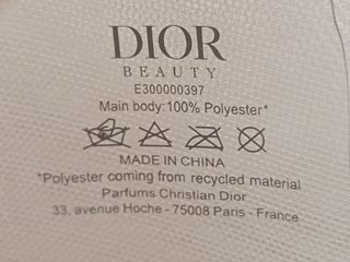 Neceser pouch Dior de edición limitada