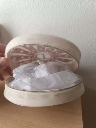 Neceser pouch Dior de edición limitada