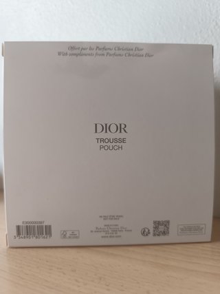 Neceser pouch Dior de edición limitada