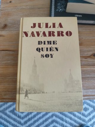 Julia Navarro, Dime quién soy