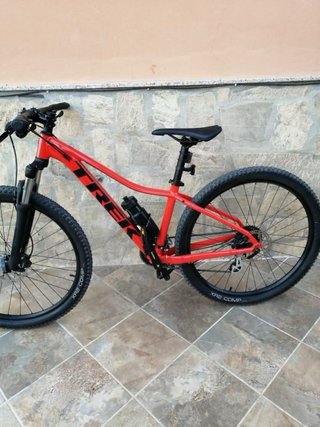 Bicicleta de Montaña Trek Roja