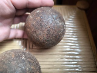 Antiche palline da bocce (2 paia diverse)