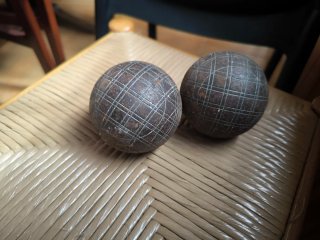 Antiche palline da bocce (2 paia diverse)