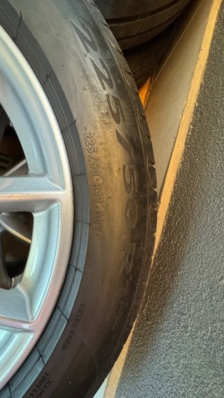 Llanta BMW 17 con Neumáticos Pirelli