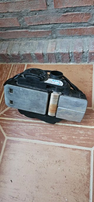 ​Cepillo eléctrico para madera Practyl 600W