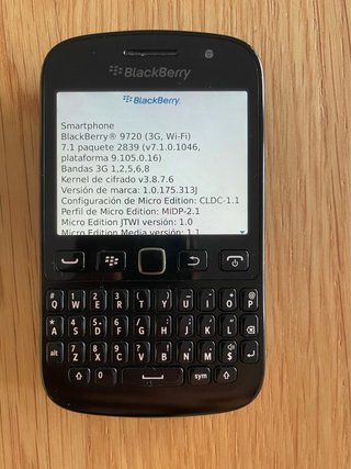 BlackBerry 9720 Negro (No Liberada - Orange)
