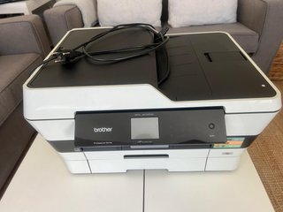 Impresora Brother Profesional Series MFC-J6720DW