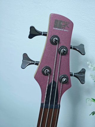 Bajo Ibanez SR300E PGM Rosa Metalizado