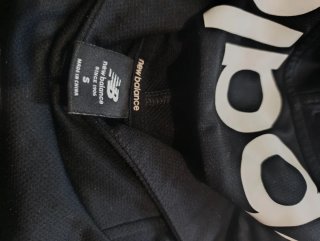 Sudadera New Balance con capucha Talla S