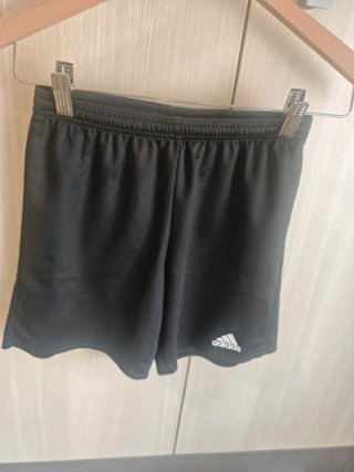 Conjunto Adidas niño T. 11-12 años
