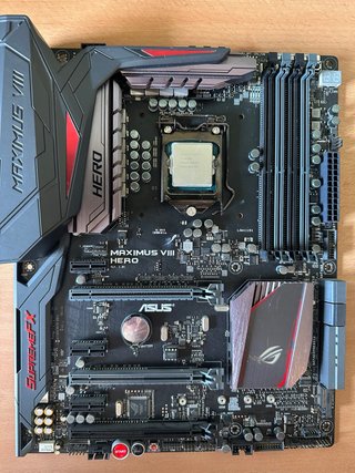 Placa ROG MAXIMUS VIII HERO + Intel Core i7 6700K de Segunda mano