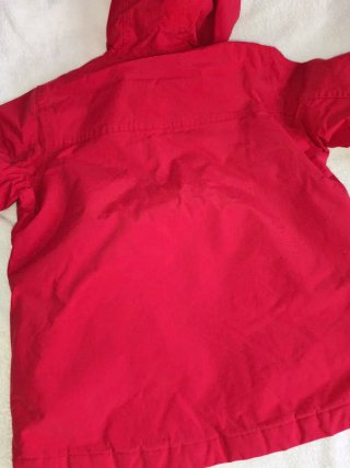 Chaqueta deportiva Quechua roja