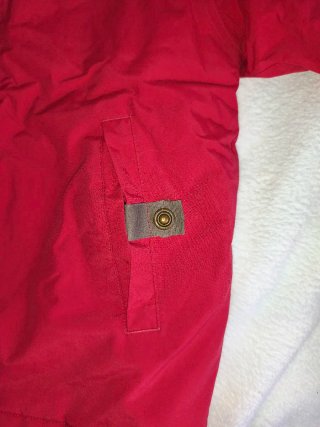 Chaqueta deportiva Quechua roja