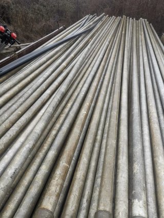Tubería de riego con poco uso