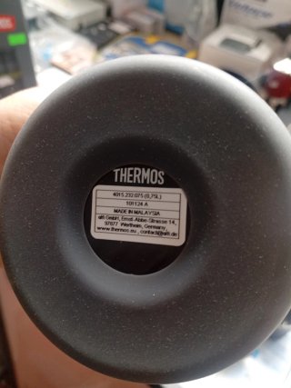 Botella de Bebida Montaña Thermos