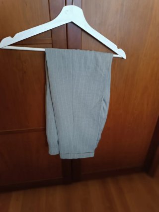 Pantalón gris rayas mujer talla M