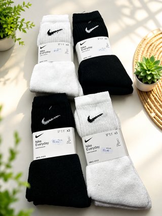 Calcetines Nike Everyday (3 pares) Negros y Blanco