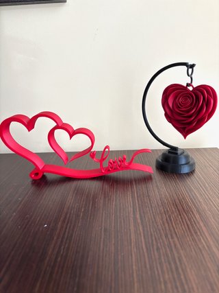 Scritta Love con Doppio Cuore Rosso - Statuetta