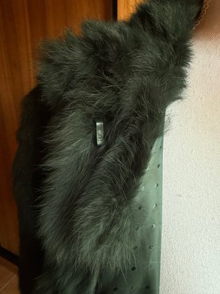 Chaquetón de piel verde El Corte Inglés
