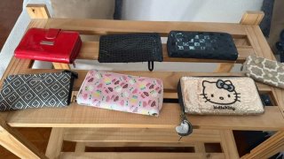 Bolsos y mochilas 3€ Carteras a 1€