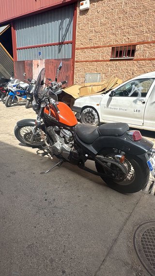 Honda Shadow 600 .
