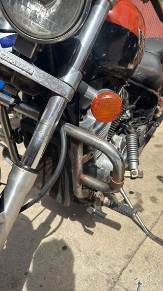Honda Shadow 600 .