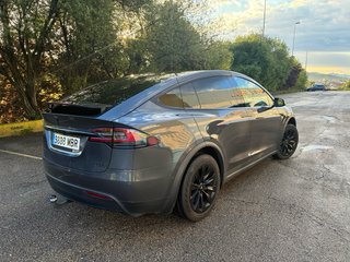 Tesla Model X 100D