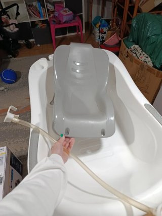 Bañera anatómica con patas