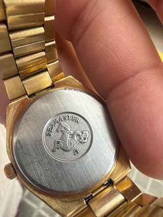 Omega Seamaster Quartz Dorado