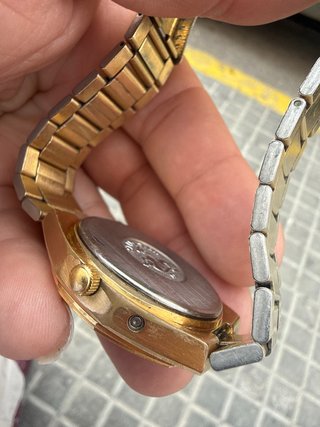 Omega Seamaster Quartz Dorado
