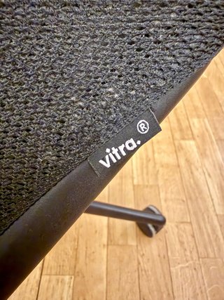 Silla ergonómica de escritorio Vitra negra