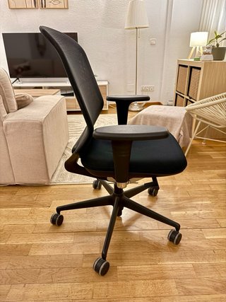 Silla ergonómica de escritorio Vitra negra