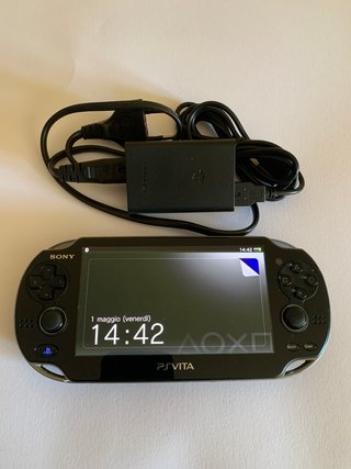 PsVita OLED (1000) Nera