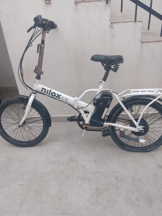 Bici Eléctrica Nilox Blanca