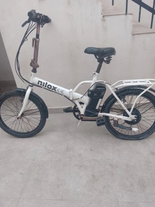Bici Eléctrica Nilox Blanca