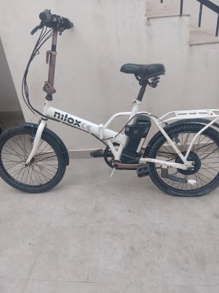 Bici Eléctrica Nilox Blanca