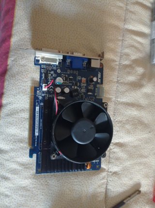 Scheda video ASUS GT8500 512MB modificata