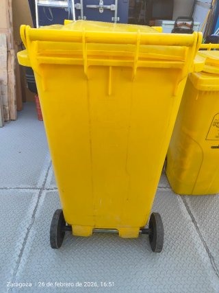 Contenedor Cubo Amarillo con Ruedas