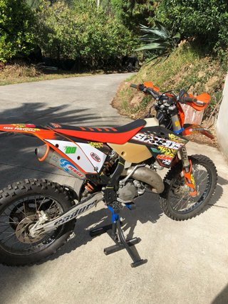 KTM 125cc Enduro Moto Naranja/negra/blanca
