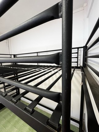 Cama de metal alta 190x90x130