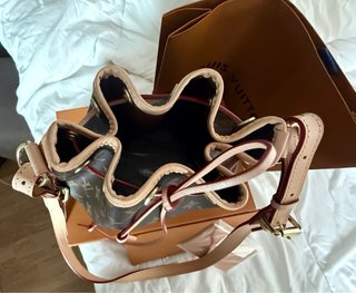 Bolso Louis Vuitton Petit Noé