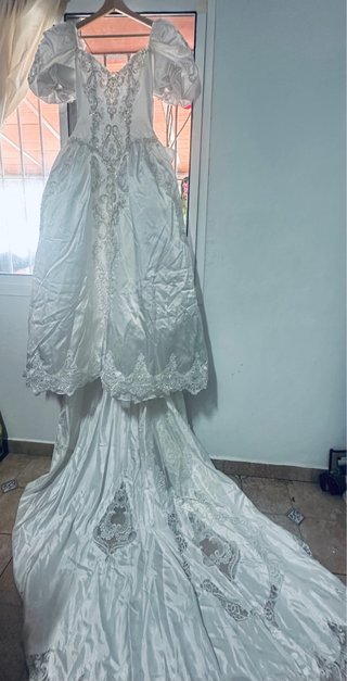 Vestido de Novia Blanco con Pedrería