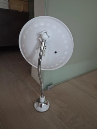 Espejo con ventosa y luz LED